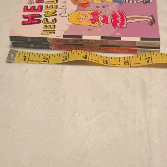 Heidi Heckelbeck Set of 2 soft cover books - Picture 8 of 13